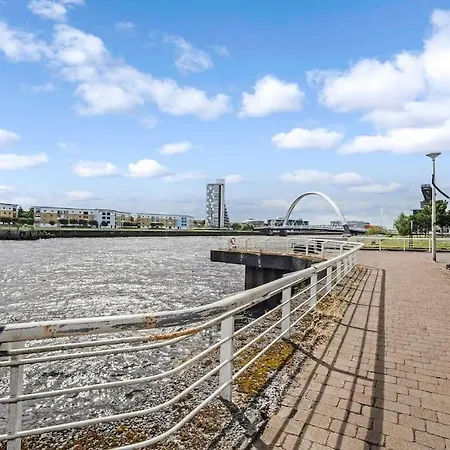 Apartment Luxurious Penthouse With Bar At Hydro & Secc Glasgow