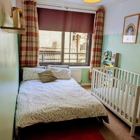 One The Mews Apartment Glasgow