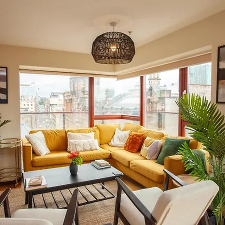 Beautiful Penthouse In Centre Location * Glasgow