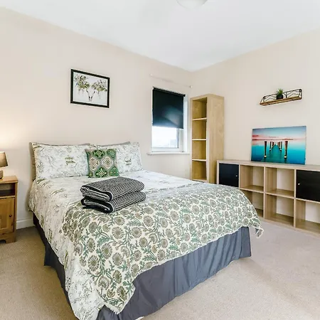 5 Bed Finnieston Skyhigh Duplex With Parking *