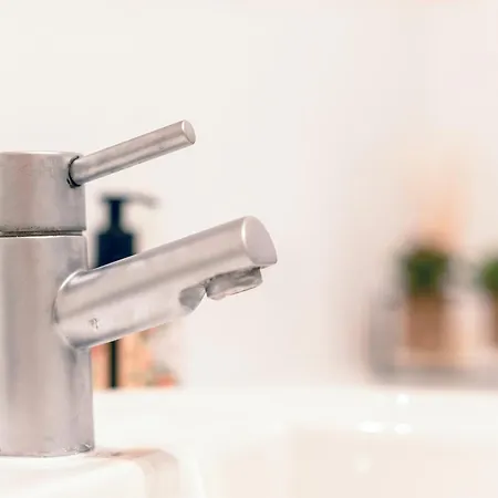 5 Bed Finnieston Skyhigh Duplex With Parking Apartman Glasgow