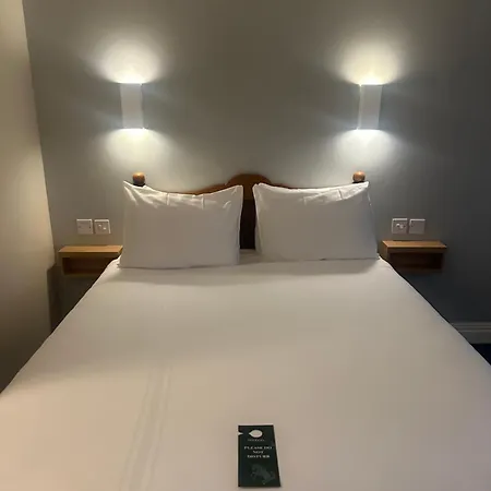 Go2 Glasgow - Free Parking And Pet Friendly Otel 2*
