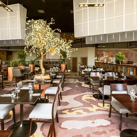 Hotel Crowne Plaza By Ihg 4*