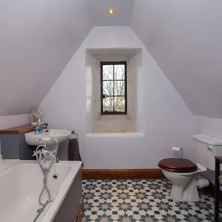 Holiday home Stunning Southside Period House *