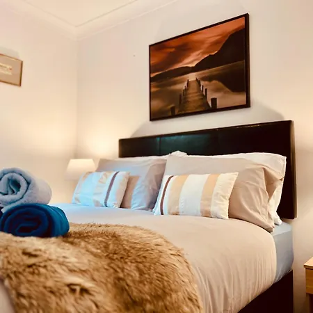 Cityview Retreat - 2-bed - Free Parking Apartment