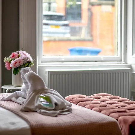Lägenhet Pass The Keys Dream With Loft West End *