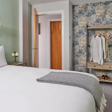 Fraser Lägenhetshotell 4*