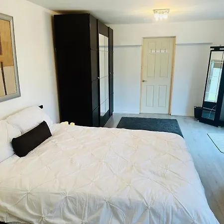 Apartman Entire Private 1 Bedroom - Guest In Glasgow