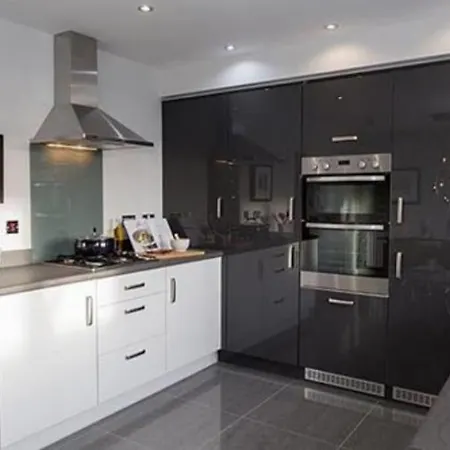 Entire 4 Bed Perfect Family In וילה *