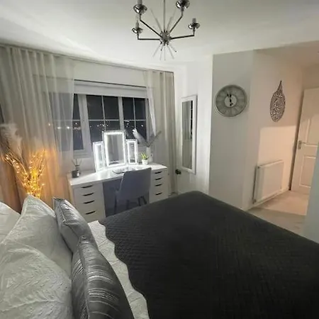 וילה Entire 4 Bed Perfect Family In *