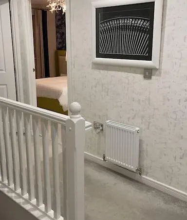 וילה Entire 4 Bed Perfect Family In