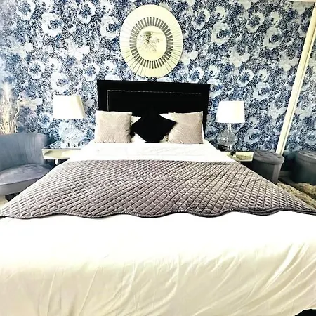 Entire 4 Bed Perfect Family In *