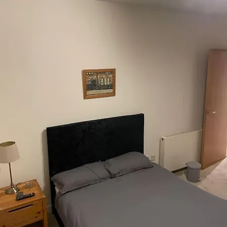 Apartment 4 Bedroom Duplex Westend *