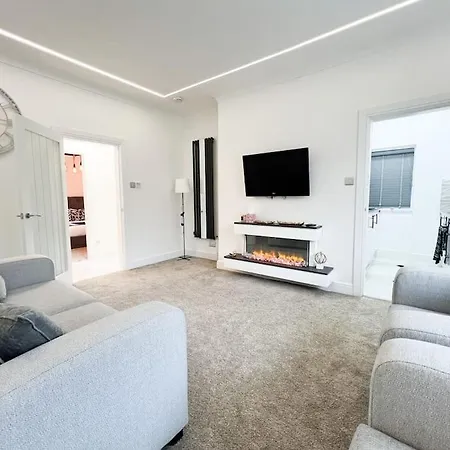 Vakantiehuis Haven Modern Oasis - Free Parking Glasgow