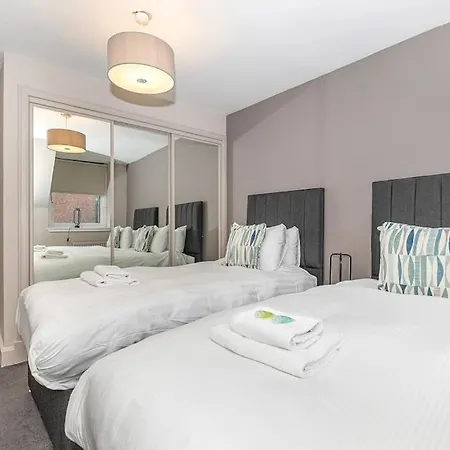 Bright And Duplex In Centre * Glasgow