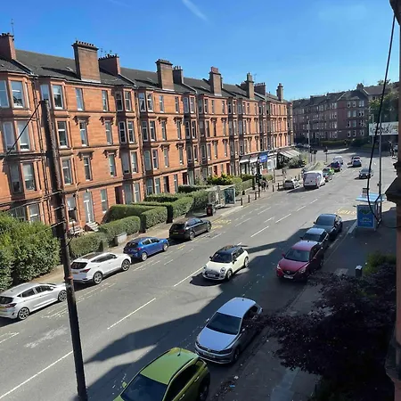 2 Bed West End Apartment