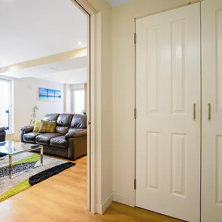 Bell Street * غلاسغو