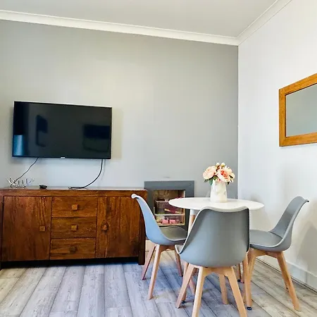 Apartment 2b Near Sec, Ovo Hydro & Centre *