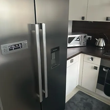 Apartman Black Daisy