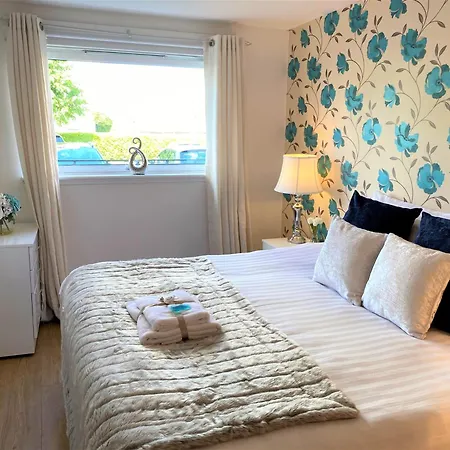 Mathieson - 2 Bedrooms *