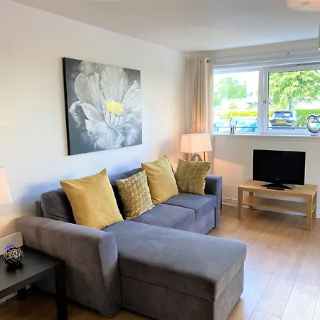 Apartment Mathieson - 2 Bedrooms *