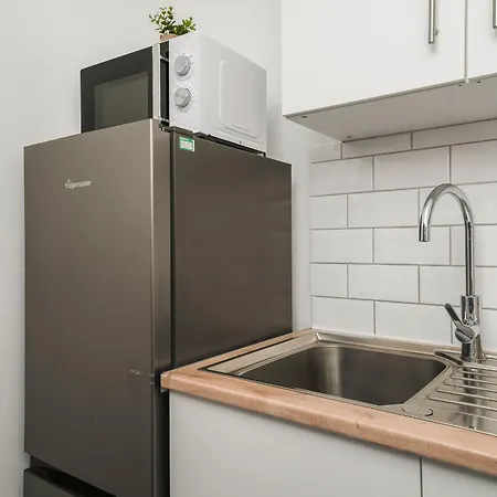 4 Beds - Gateway Getaway Glasgow