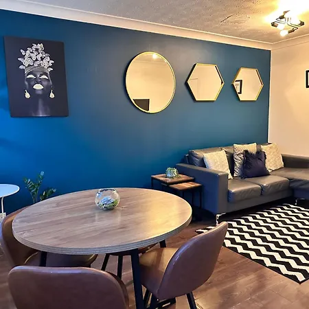 Brightcentral With Parking Apartament Glasgow