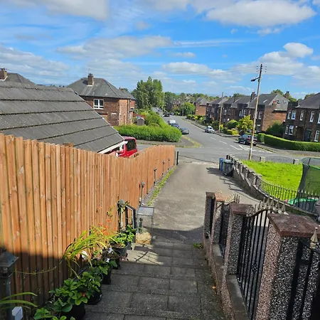 Prime Location * Glasgow