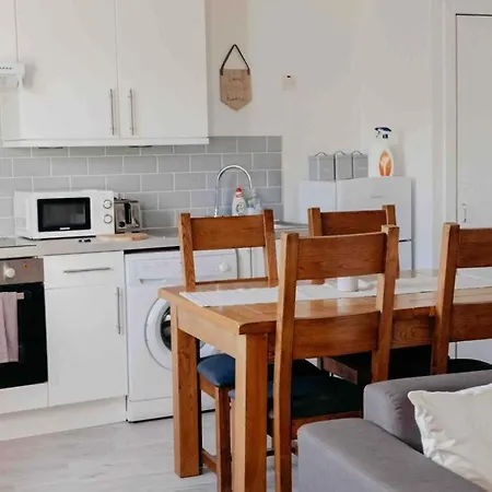 - 1 Bedroom Apartment *
