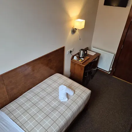 Hotel Douglas 3*