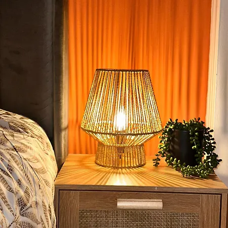 Stylish 2 Bed Retreat *