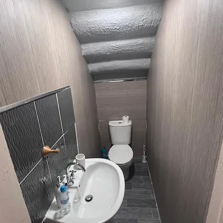 Holiday home Traditional 5 Bedroom House Free Parking Westend Glasgow