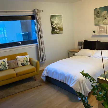 Metropolitan Nest - Easy Walk To Hydro & Secc Center