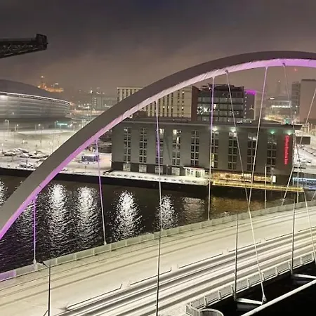 Metropolitan Nest - Easy Walk To Hydro & Secc Center Lejlighed Glasgow