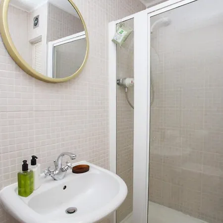 Appartement Lovely Spacious 2 Bed Flat