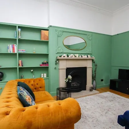 Apartment Lovely Spacious 2 Bed Flat Glasgow