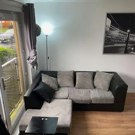 3bed, 2bedroom G-level Near City