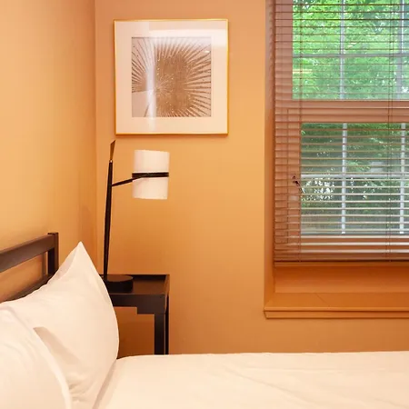 Tatil Evi Charming Sandstone-basement In West End