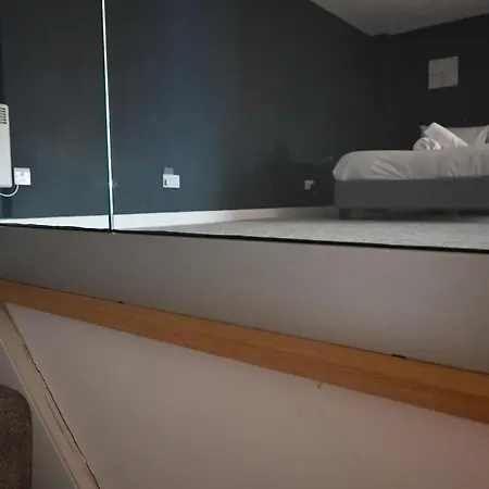 Апартаменты Stunning Centre Duplex *