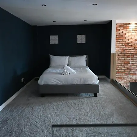 Stunning Centre Duplex Appartamento *