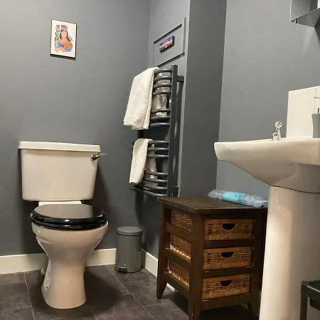 The Art Flat Glasgow