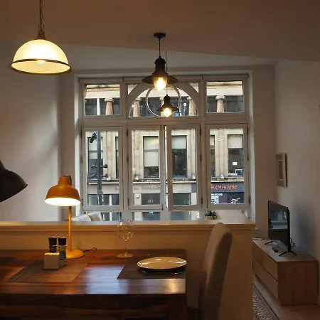 The Art Flat Holiday home Glasgow