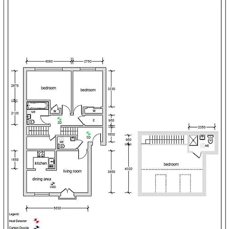 3 Bedroom Duplex With Free Parking Apartment *