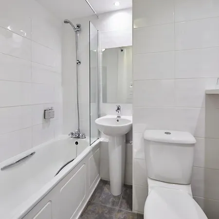 Hotel Leonardo West End Glasgow