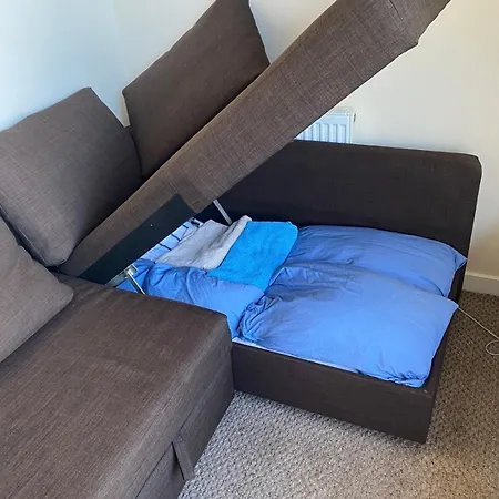 Stunning 2 Bedroom Apartmán