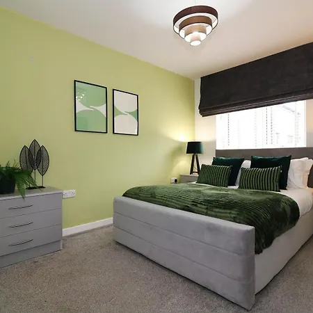 Signature - Norfolk House Апартаменты *