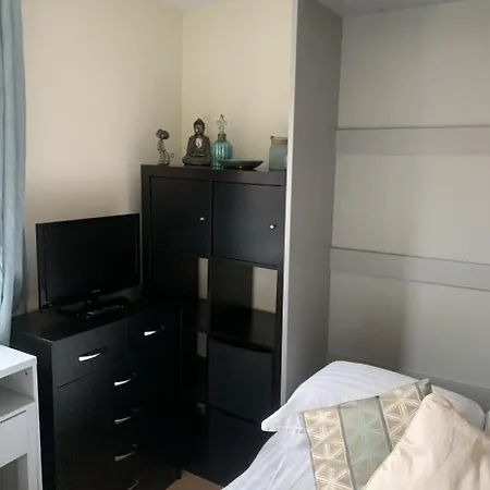 Dalhousie Court Проживание в семье *