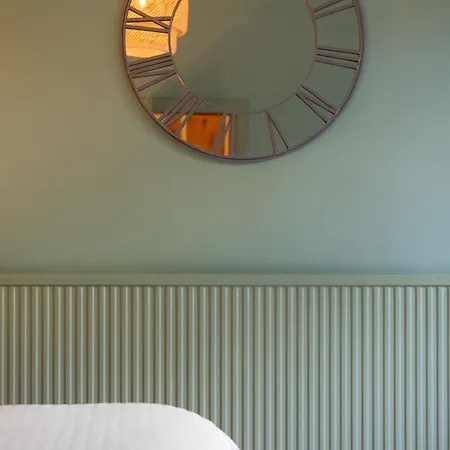 Extravagant 6 Bed Victorian Townhouse With Hot Tub Villa *