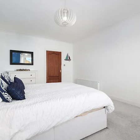 Extravagant 6 Bed Victorian Townhouse With Hot Tub 别墅 *