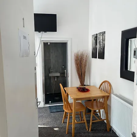 Aparthotel North-west Glasgow